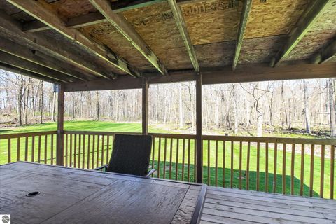 Tiny photo for 4537 N Caris Road, Edmore, MI 48829 (MLS # 1944226)