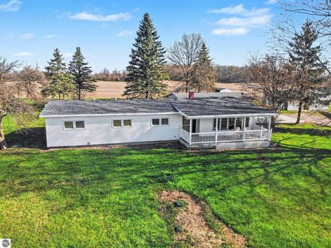 Tiny photo for 115 E River Road, Mt Pleasant, MI 48858 (MLS # 1944212)