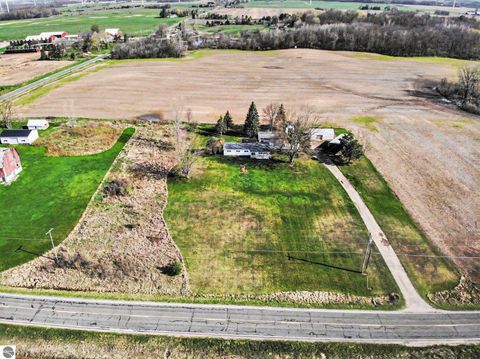 Tiny photo for 115 E River Road, Mt Pleasant, MI 48858 (MLS # 1944212)