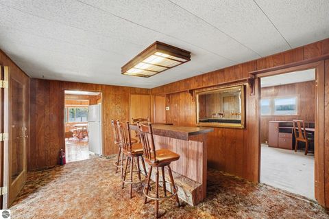 Tiny photo for 115 E River Road, Mt Pleasant, MI 48858 (MLS # 1944212)