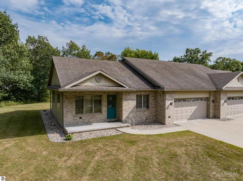 Tiny photo for 5862 Huron Woods Lane, Tawas City, MI 48763 (MLS # 1949045)