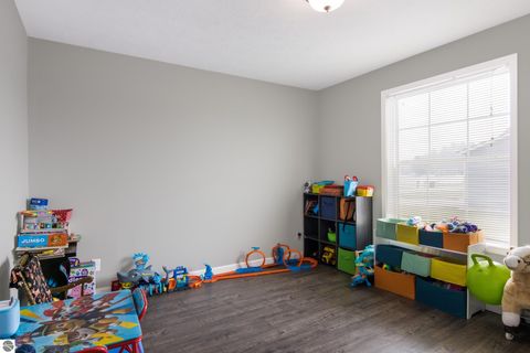 Tiny photo for 1995 Hansen Circle, Traverse City, MI 49685 (MLS # 1948216)