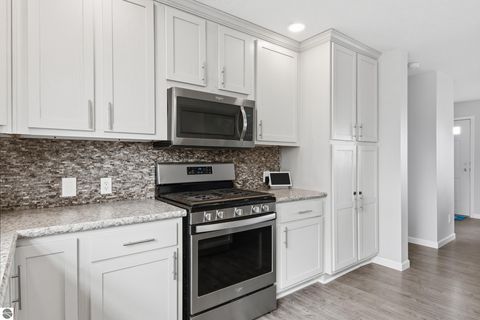 Tiny photo for 1995 Hansen Circle, Traverse City, MI 49685 (MLS # 1948216)