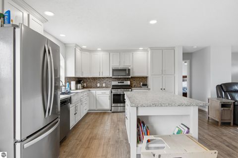 Tiny photo for 1995 Hansen Circle, Traverse City, MI 49685 (MLS # 1948216)