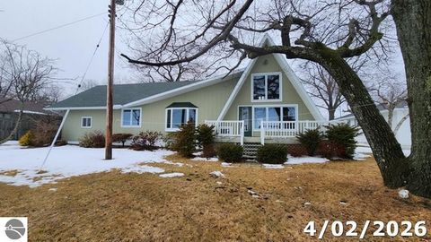 Tiny photo for 1170 Forest Avenue, East Tawas, MI 48730 (MLS # 1943723)