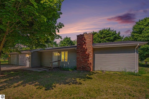 Tiny photo for 8220 E Upham Drive, Mt Pleasant, MI 48858 (MLS # 1951950)