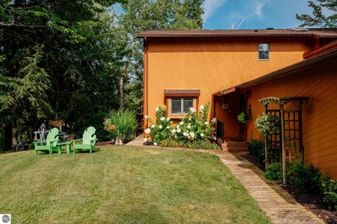 Tiny photo for 2593 Twin Bay Drive, Traverse City, MI 49696 (MLS # 1950121)