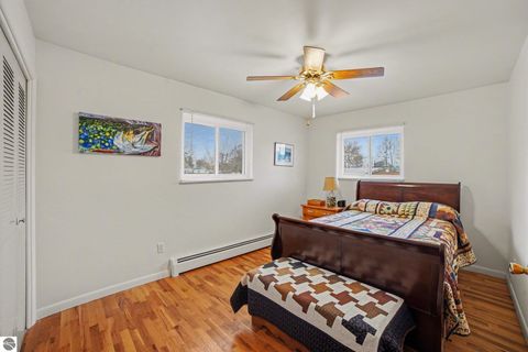 Tiny photo for 905 Iowa Street, Alma, MI 48801 (MLS # 1942910)