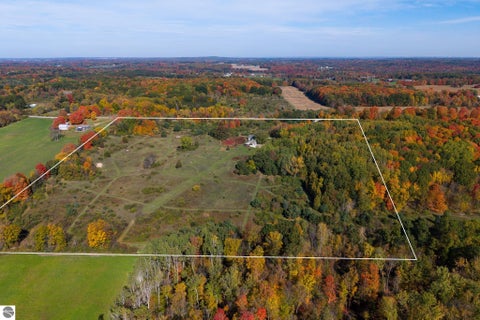 Tiny photo for 9355 W Blanchard Road, Blanchard, MI 49310 (MLS # 1951593)