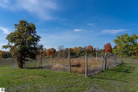 Tiny photo for 9355 W Blanchard Road, Blanchard, MI 49310 (MLS # 1951593)