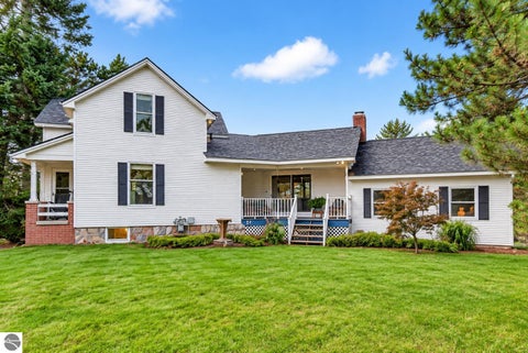 Tiny photo for 425 Garfield Road, S RD, Traverse City, MI 49686 (MLS # 1949519)