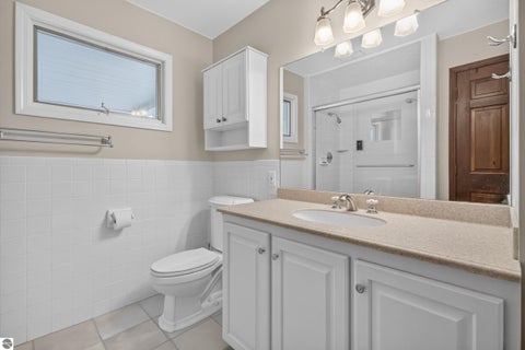 Tiny photo for 425 Garfield Road, S RD, Traverse City, MI 49686 (MLS # 1949519)