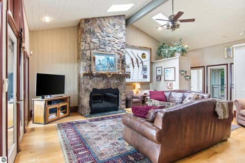 Tiny photo for 81438131 Drake Lane, Williamsburg, MI 49690 (MLS # 1947939)