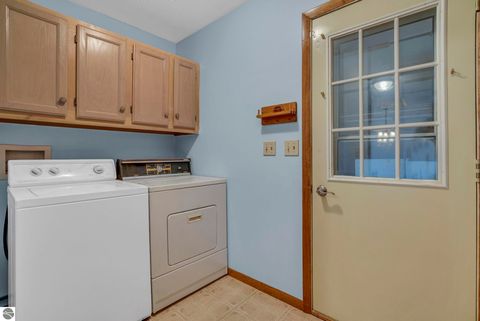 Tiny photo for 143 Arbutus Avenue, Cadillac, MI 49601 (MLS # 1944222)