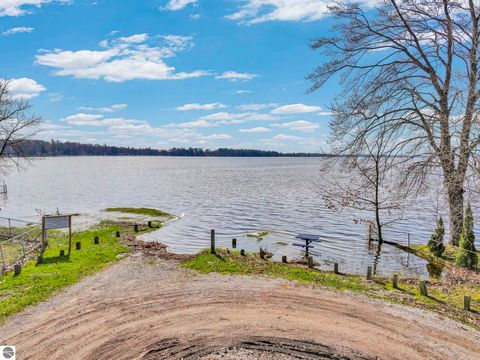 Tiny photo for 143 Arbutus Avenue, Cadillac, MI 49601 (MLS # 1944222)