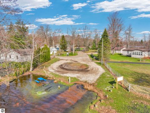 Tiny photo for 143 Arbutus Avenue, Cadillac, MI 49601 (MLS # 1944222)