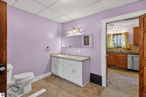 Tiny photo for 804 Woodworth Avenue, Alma, MI 48801 (MLS # 1943786)