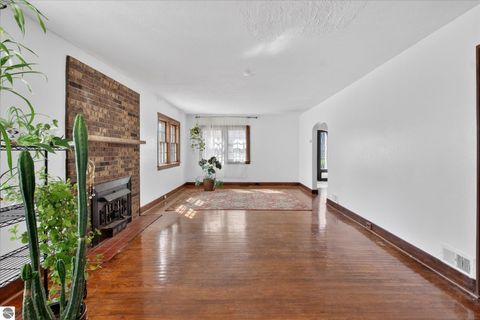 Tiny photo for 804 Woodworth Avenue, Alma, MI 48801 (MLS # 1943786)