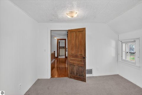 Tiny photo for 804 Woodworth Avenue, Alma, MI 48801 (MLS # 1943786)