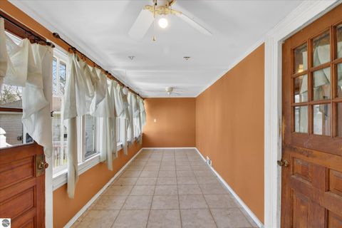 Tiny photo for 804 Woodworth Avenue, Alma, MI 48801 (MLS # 1943786)