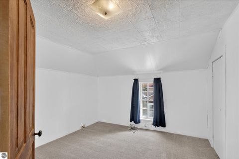 Tiny photo for 804 Woodworth Avenue, Alma, MI 48801 (MLS # 1943786)