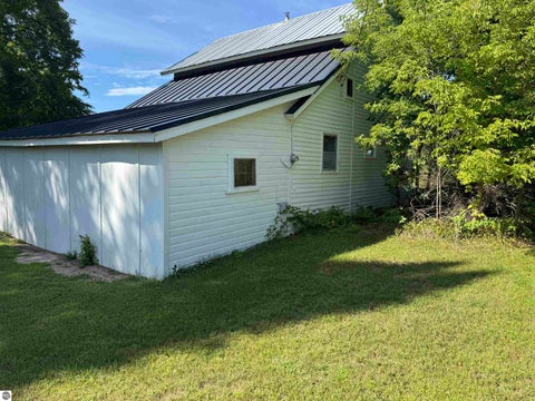 Tiny photo for 412 Richardi St, Bellaire, MI 49615 (MLS # 1950117)