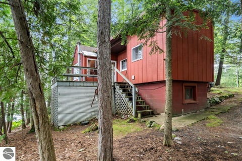 Tiny photo for 4323 Balsam Circle, Traverse City, MI 49696 (MLS # 1947192)