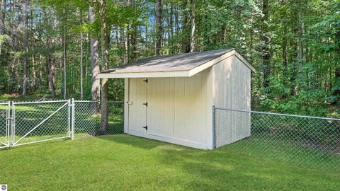 Tiny photo for 402 Indiana Avenue, Cadillac, MI 49601 (MLS # 1947776)