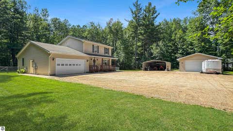 Tiny photo for 402 Indiana Avenue, Cadillac, MI 49601 (MLS # 1947776)