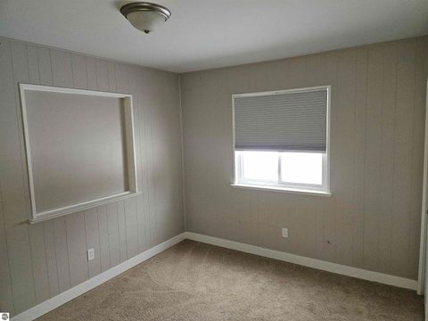 Tiny photo for 1606 Fessenden Avenue, Mt Pleasant, MI 48858 (MLS # 1942952)