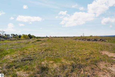 Tiny photo for 7549 Highgrove Trl, Williamsburg, MI 49690 (MLS # 1945304)