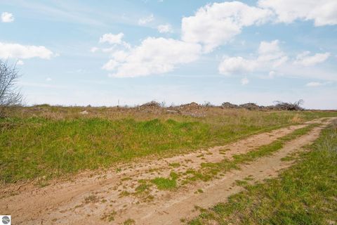 Tiny photo for 7549 Highgrove Trl, Williamsburg, MI 49690 (MLS # 1945304)