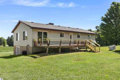 Tiny photo for 4848 Benzie Highway, Benzonia, MI 49616 (MLS # 1946188)