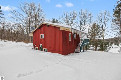 Tiny photo for 6598 Del Mason Road, Bellaire, MI 49615 (MLS # 1943078)
