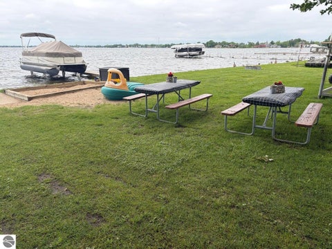 Tiny photo for 508 Shore View Drive, Houghton Lake, MI 48629 (MLS # 1947212)