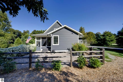 Tiny photo for 10624 E Ora Lee Lane #+ Lot 11, Suttons Bay, MI 49682 (MLS # 1951052)