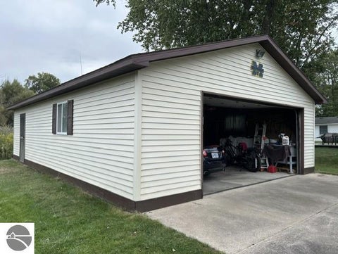 Tiny photo for 2058 Parkside ST, East Tawas, MI 48730 (MLS # 1950742)