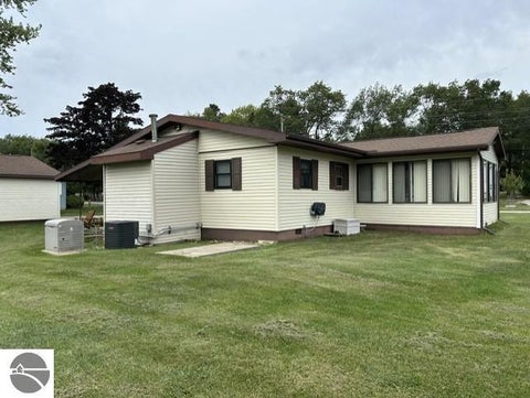 Tiny photo for 2058 Parkside ST, East Tawas, MI 48730 (MLS # 1950742)