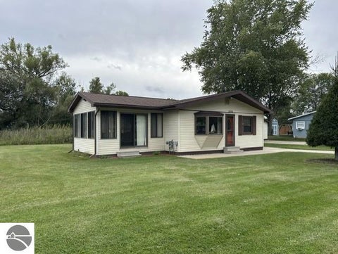 Tiny photo for 2058 Parkside ST, East Tawas, MI 48730 (MLS # 1950742)