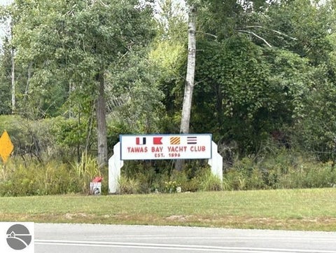Tiny photo for 2058 Parkside ST, East Tawas, MI 48730 (MLS # 1950742)