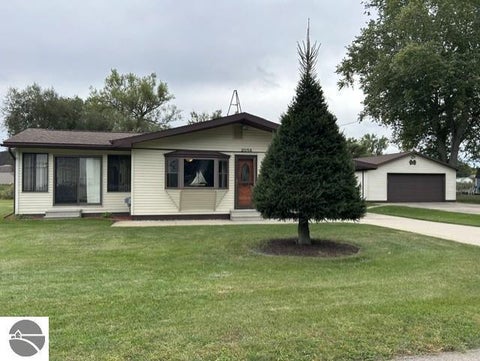 Tiny photo for 2058 Parkside ST, East Tawas, MI 48730 (MLS # 1950742)