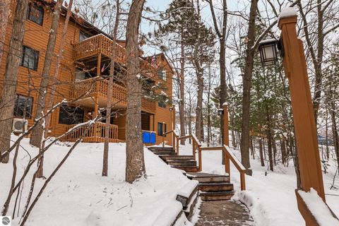 Tiny photo for 3922 Sherwood Forest Drive, Traverse City, MI 49686 (MLS # 1942533)