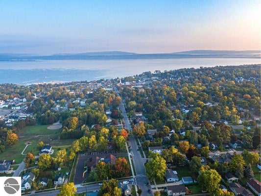 HORSESHOE TRL, PETOSKEY, MI 49770 - Image 71e3c78d39b1c72e1b74d3aa792d8e2a/1651584737