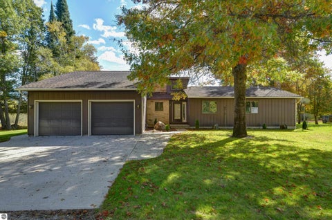 Photo of 6562 SE Riverview Road, Fife Lake, MI 49633 (MLS # 1951553)