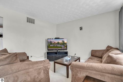Tiny photo for 302 Allen Street, Cadillac, MI 49601 (MLS # 1944305)