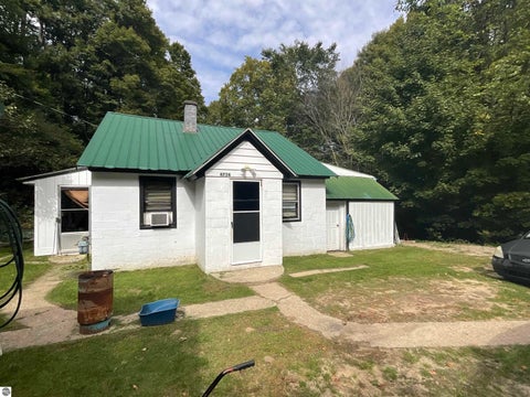 Tiny photo for 4734 Barney Road, Traverse City, MI 49684 (MLS # 1950817)