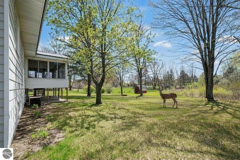 Tiny photo for 3431 Maradee Court, Farwell, MI 48622 (MLS # 1944938)