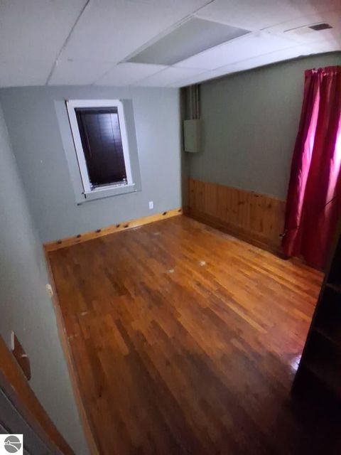 Tiny photo for 4712 Jefferson Avenue, Midland, MI 48640 (MLS # 1943471)