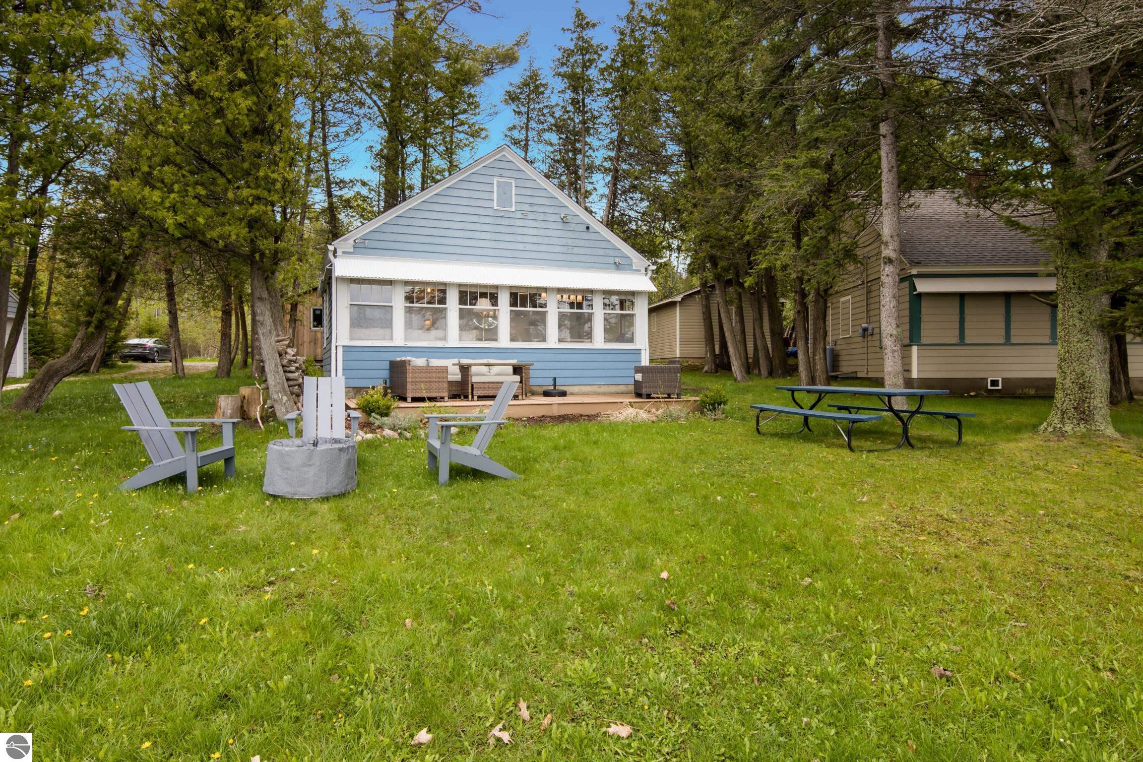 8834 Cedar Street - Photo 4