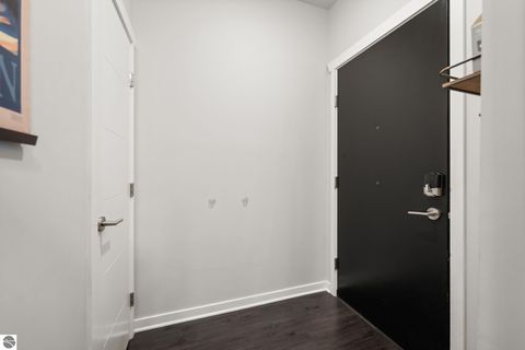 Tiny photo for 630306 S Garfield Avenue #306, Traverse City, MI 49686 (MLS # 1945084)